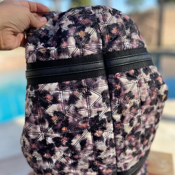 COPY - Nicole Miller City Life Leopard Print Medium Weekend Travel Bag - Picture 9 of 12